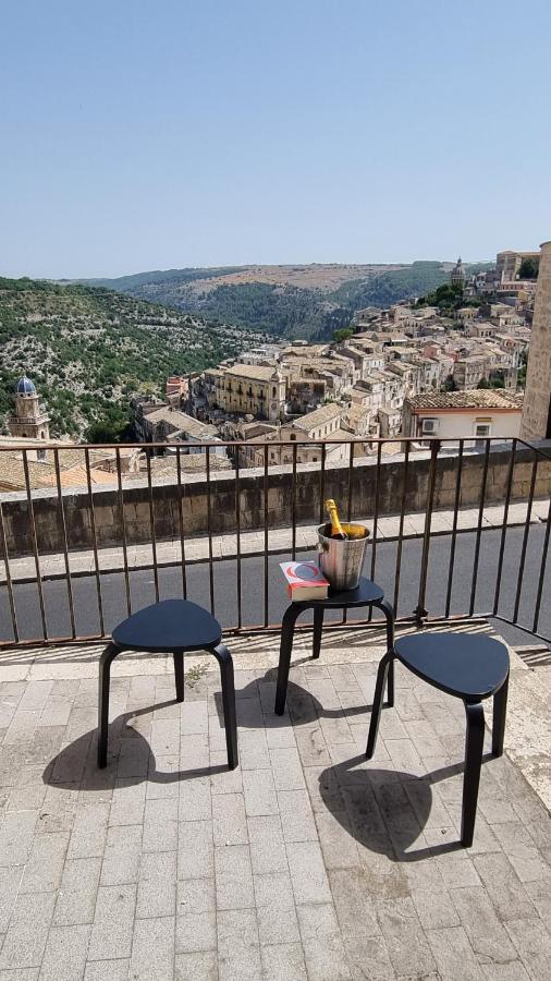 Super Giu Lägenhet Ragusa Exteriör bild